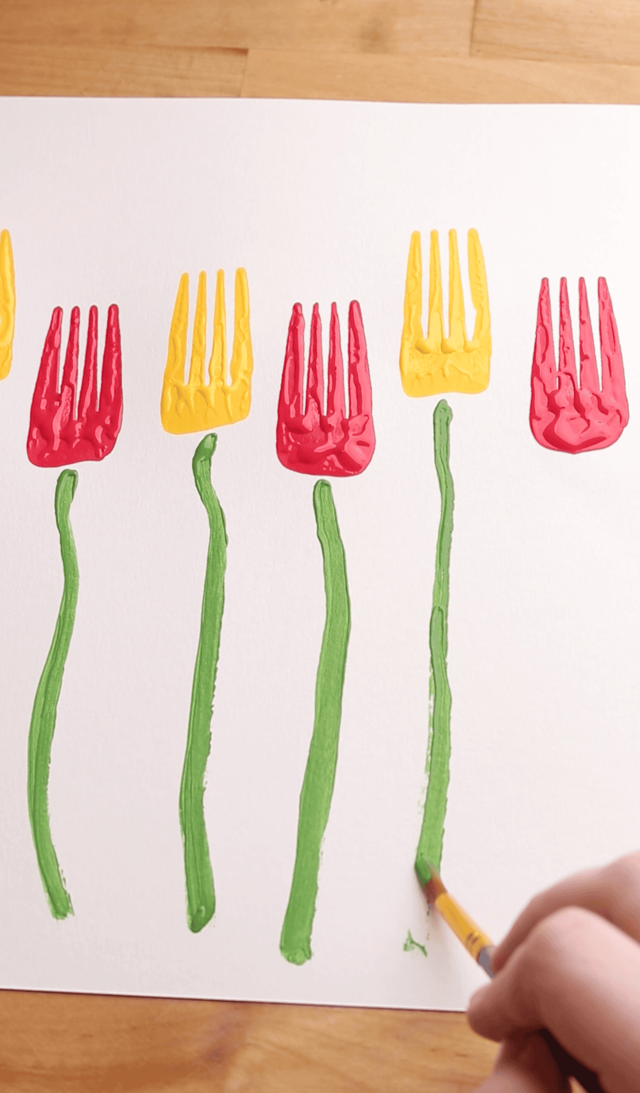 Fork painting tulips
